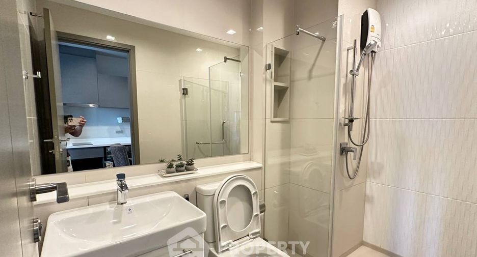 For rent 1 bed condo in Huai Khwang, Bangkok