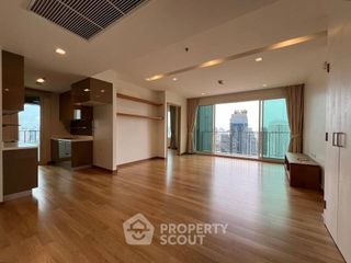 For sale 3 bedrooms condo in Khlong Toei, Bangkok