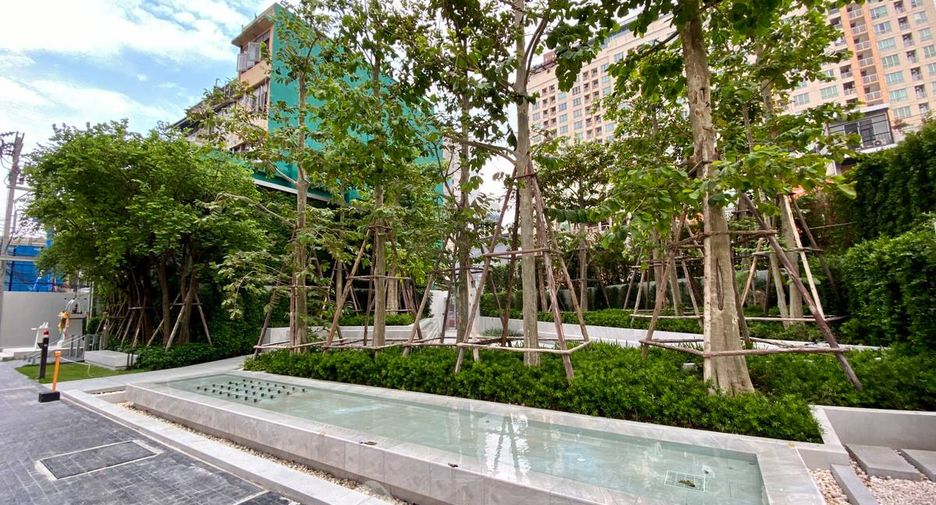 For sale 1 bed condo in Phaya Thai, Bangkok