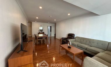 Condo en alquiler de 3 habitaciones en Khlong Toei, Bangkok