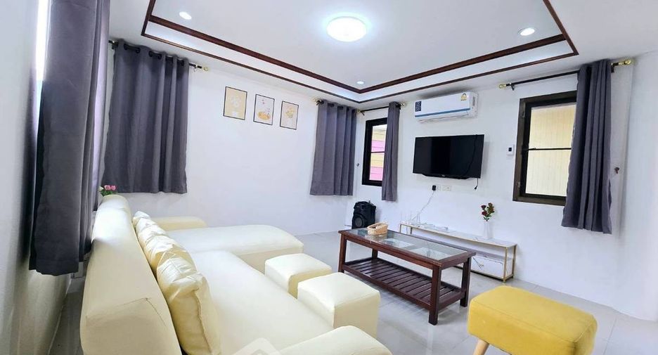 Haus zur Miete mit 4 Zimmer in Huay Yai, Pattaya