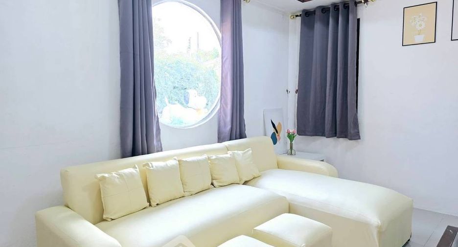 Haus zur Miete mit 4 Zimmer in Huay Yai, Pattaya