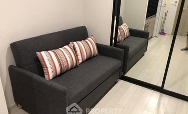 Wohnung zur Miete mit 1 Zimmer in Pathum Wan, Bangkok