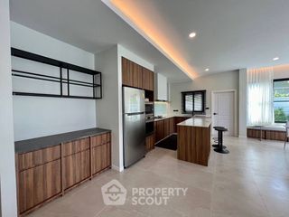 Продажа 3 спальни вилла в Банг Ламунг, Чонбури