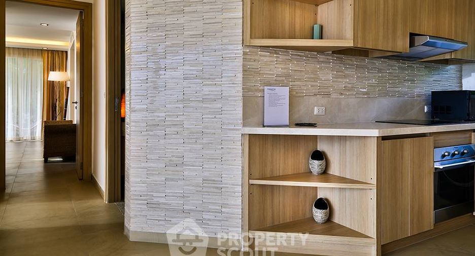 For rent 2 bedrooms condo in North Pattaya, Pattaya