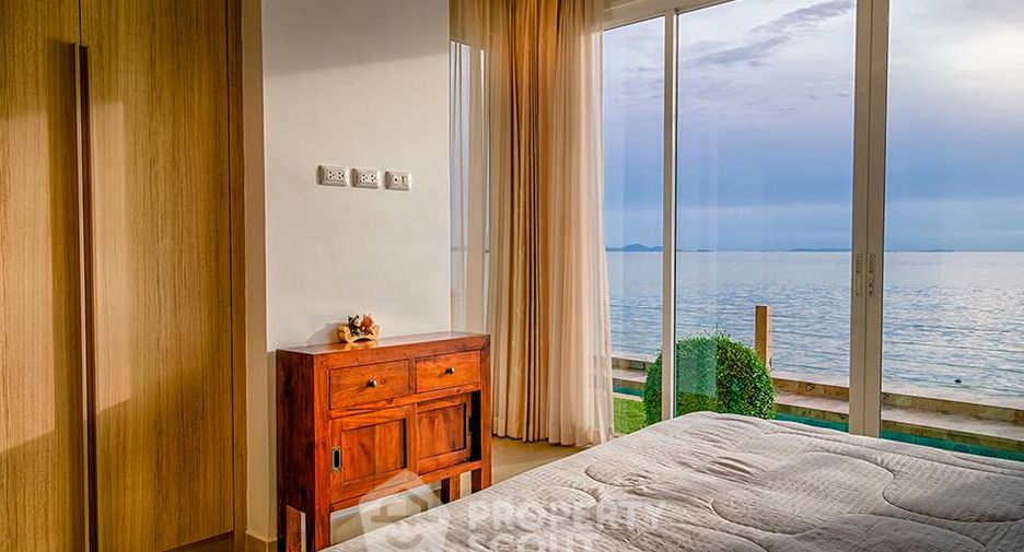 For rent 2 bedrooms condo in Bang Lamung, Chonburi