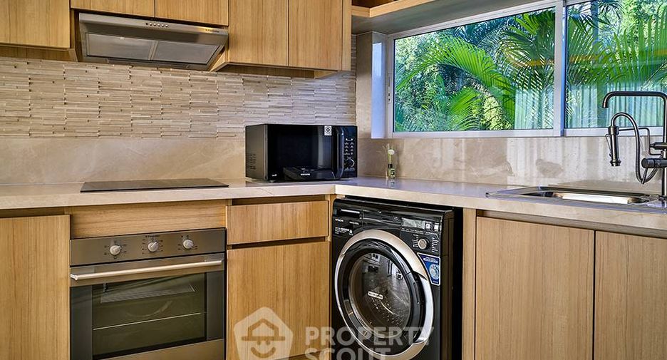 For rent 2 bedrooms condo in Bang Lamung, Chonburi