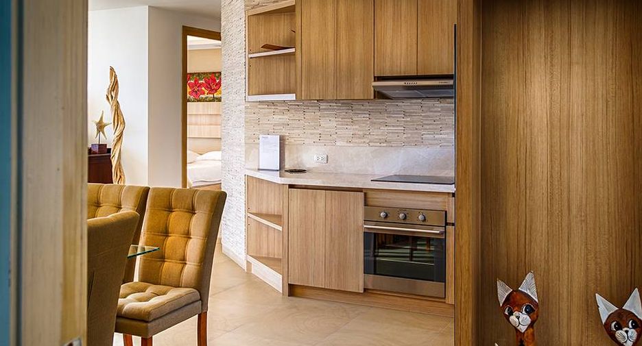 For rent 2 bedrooms condo in North Pattaya, Pattaya