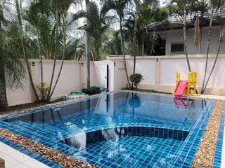 À louer 4 chambres maison à Bang Lamung, Chonburi