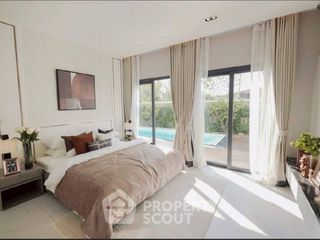 For sale 4 bedrooms villa in Bang Lamung, Chonburi