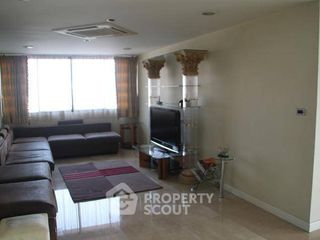 For rent 5 bedrooms condo in Khlong Toei, Bangkok
