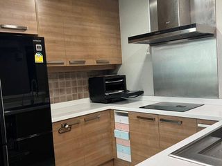 Condo en alquiler de 2 habitaciones en Watthana, Bangkok