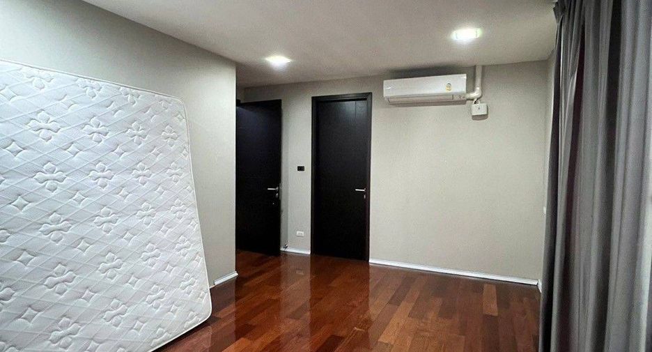 Condo en alquiler de 2 habitaciones en Watthana, Bangkok