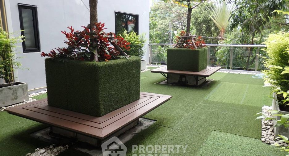 Condo en alquiler de 1 habitaciones en Khlong Toei, Bangkok