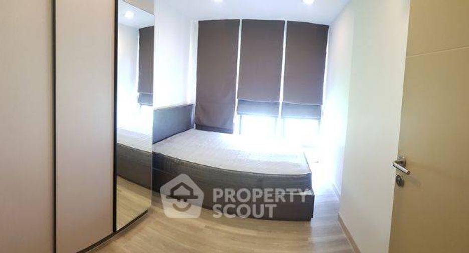 For rent 2 bedrooms condo in Phra Khanong, Bangkok