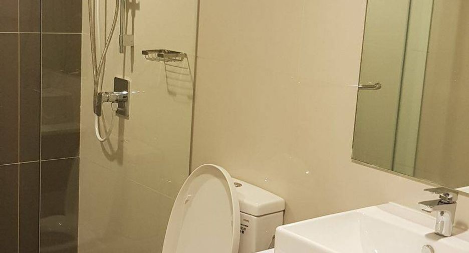 For rent 2 bedrooms condo in Phra Khanong, Bangkok