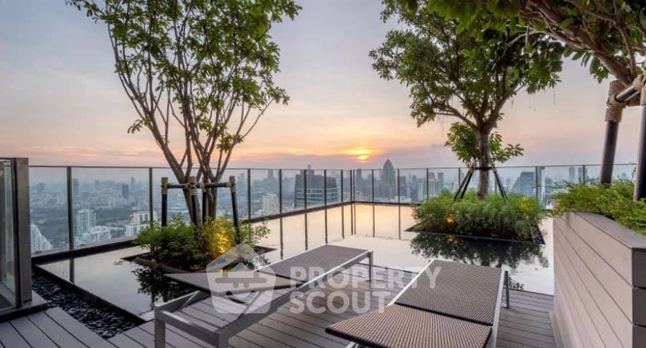 For rent 1 bed condo in Khlong Toei, Bangkok