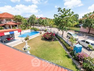 À vendre 4 chambres villa à Na Jomtien, Pattaya