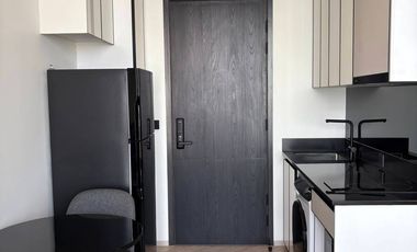 For rent 1 Beds condo in Khlong San, Bangkok