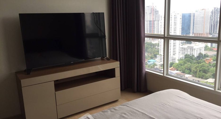 For rent 1 bed condo in Watthana, Bangkok