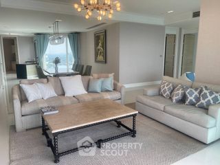 For rent 3 bedrooms condo in Bang Lamung, Chonburi