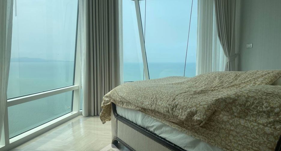 For rent 3 bedrooms condo in Jomtien, Pattaya