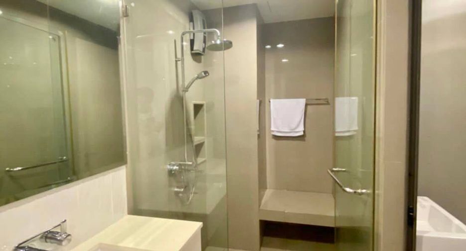 Condo en alquiler de 1 habitaciones en Khlong Toei, Bangkok