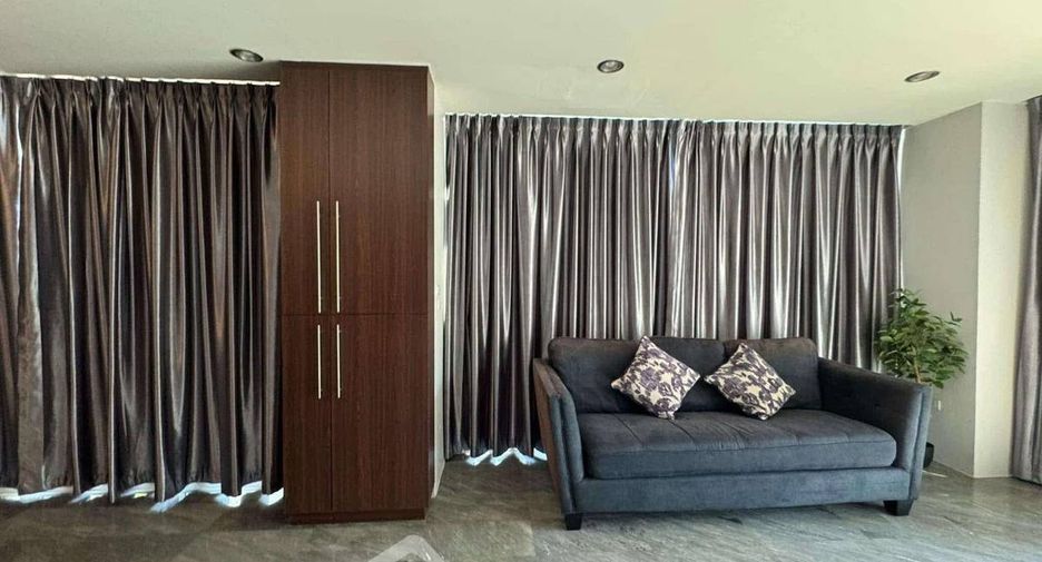 Haus zur Miete mit 5 Zimmer in Jomtien, Pattaya