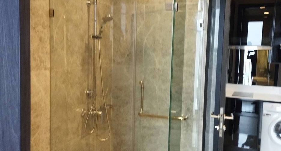 For rent 1 bed condo in Phaya Thai, Bangkok