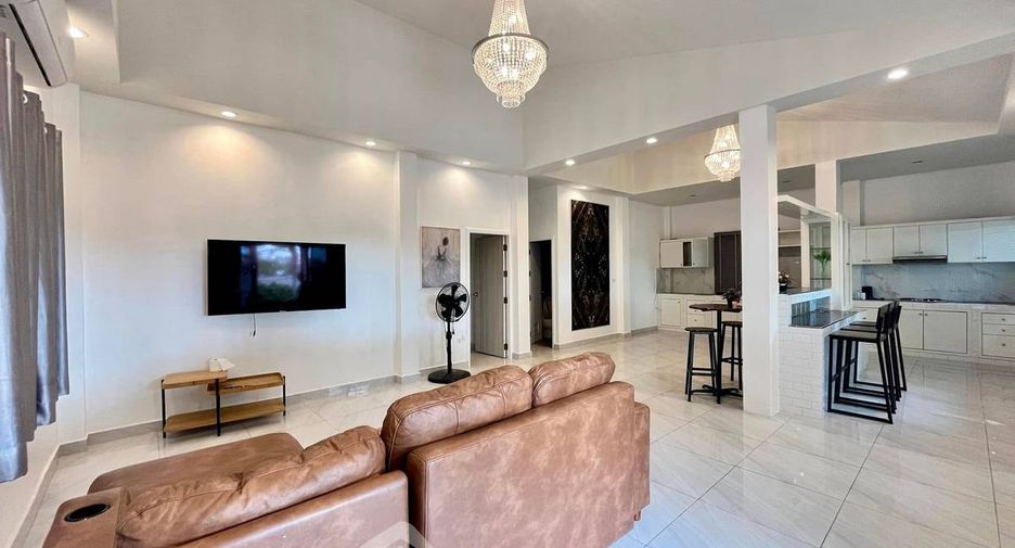À louer 2 chambres maison à Sattahip, Chonburi
