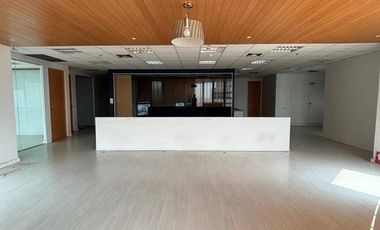 For rent 4 bedrooms condo in Bang Na, Bangkok