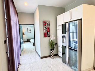 Villa en alquiler de 5 habitaciones en Bang Lamung, Chonburi
