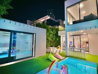 Villa zur Miete mit 5 Zimmer in Bang Lamung, Chonburi