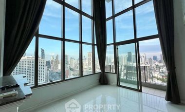 For sale 2 bedrooms condo in Khlong Toei, Bangkok