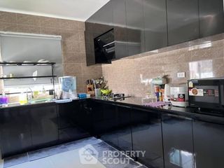 For rent 3 bedrooms house in Bang Lamung, Chonburi