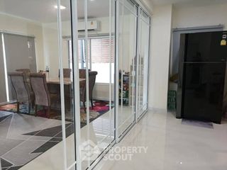 For rent 3 bedrooms house in Bang Lamung, Chonburi
