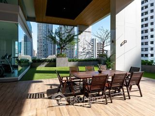 For rent 2 bedrooms apartment in Watthana, Bangkok