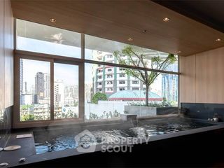 For rent 2 bedrooms apartment in Watthana, Bangkok