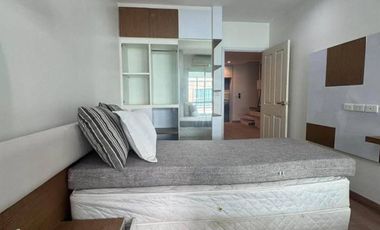 For sale 3 bedrooms townhouse in Suan Luang, Bangkok