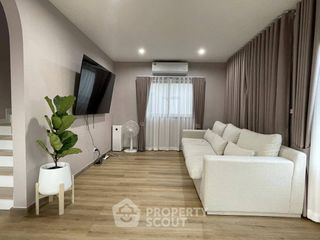 For sale 3 ベッドルーム townhouse in Prawet, Bangkok