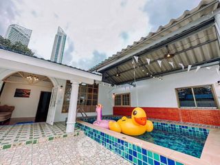 出租 4 卧室 别墅 在 Bang Lamung, Chon Buri