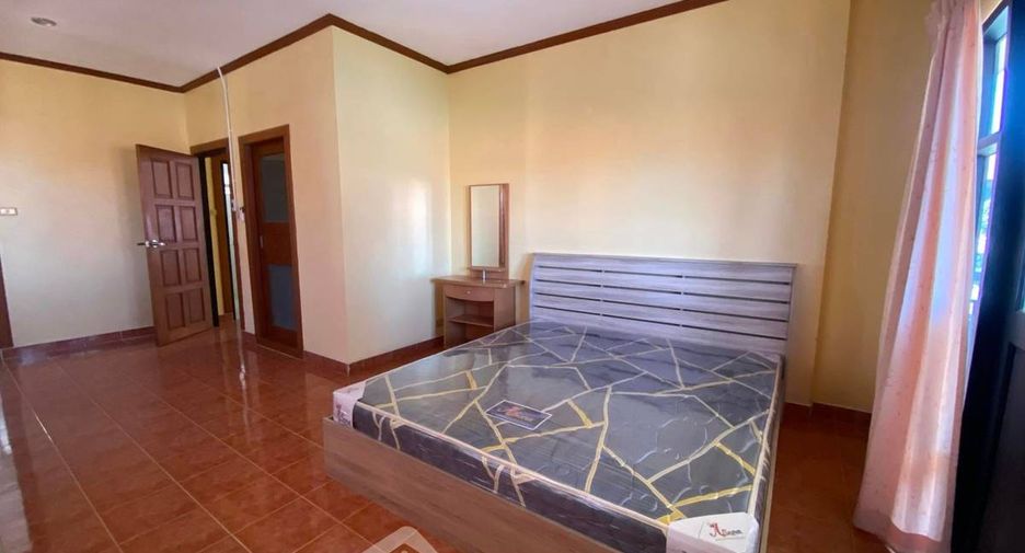 Haus zur Miete mit 3 Zimmer in East Pattaya, Pattaya