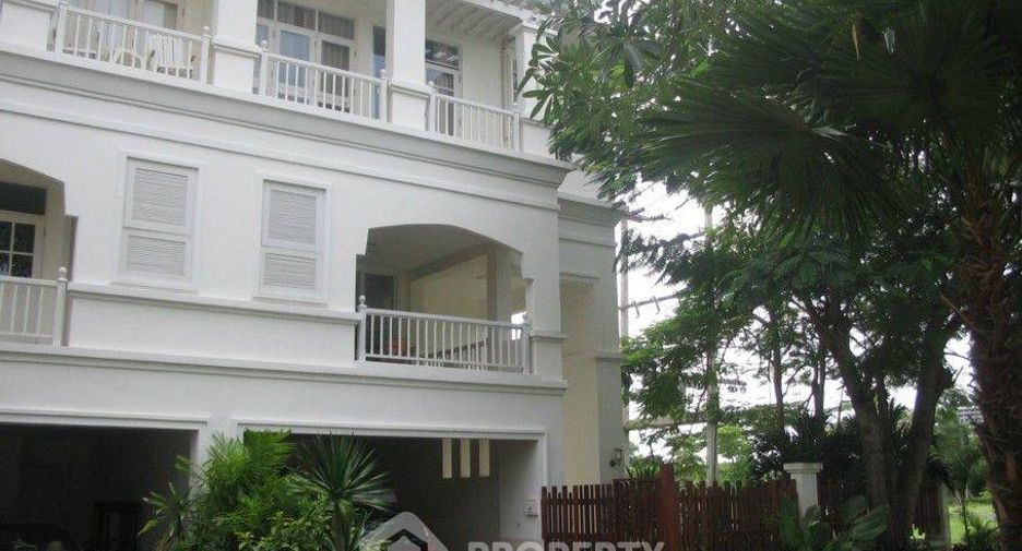 Villa en alquiler de 3 habitaciones en Na Jomtien, Pattaya