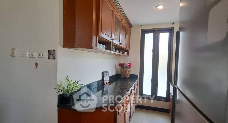 For rent 4 bedrooms house in Jomtien, Pattaya