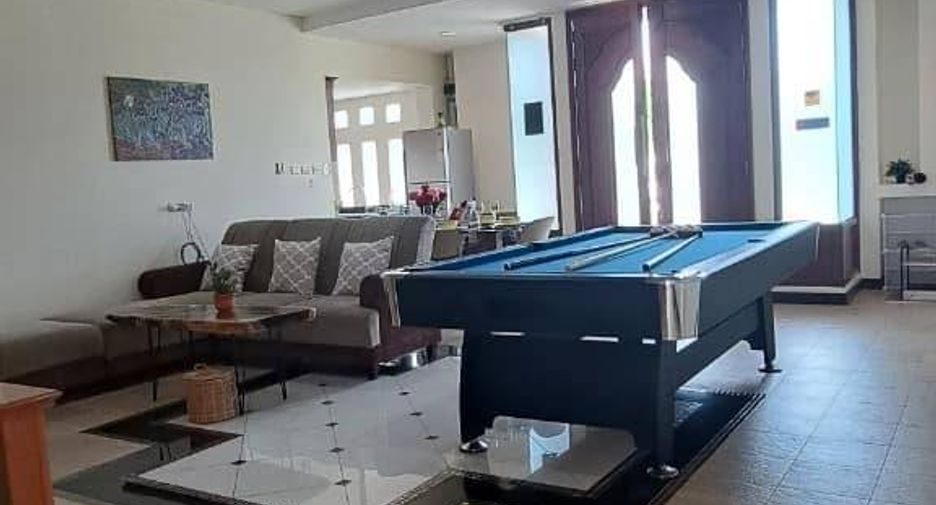 For rent 4 bedrooms house in Jomtien, Pattaya