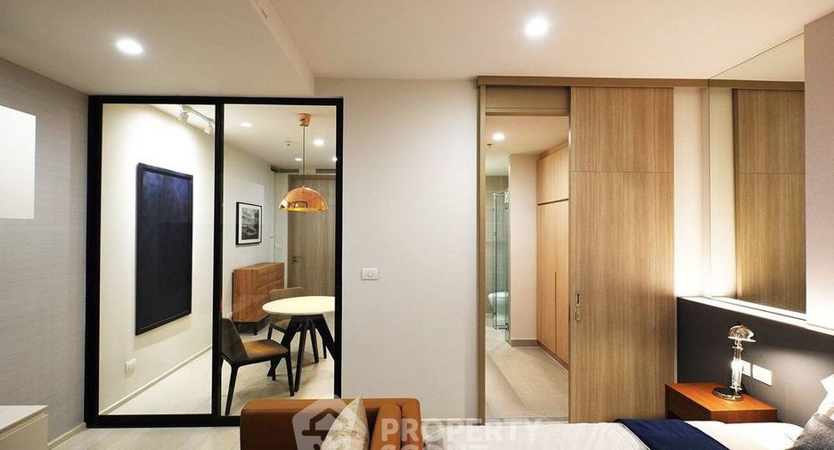For rent 1 bed condo in Pathum Wan, Bangkok