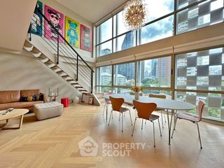 Condo en venta de 4 habitaciones en Watthana, Bangkok