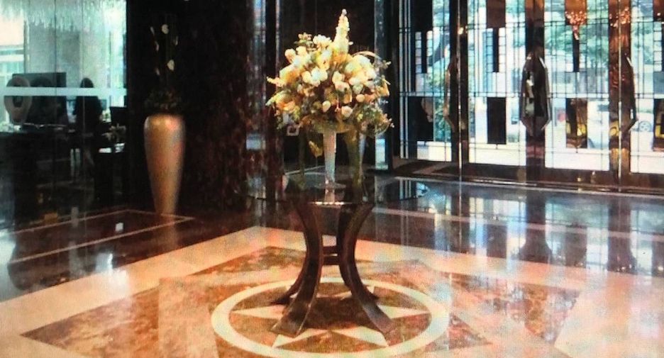 For rent 1 bed condo in Watthana, Bangkok