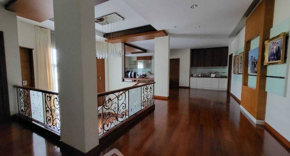 For rent 5 bedrooms house in Bueng Kum, Bangkok