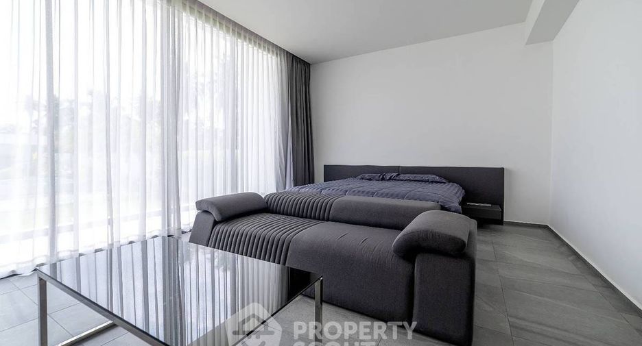 For rent 6 bedrooms house in East Pattaya, Pattaya